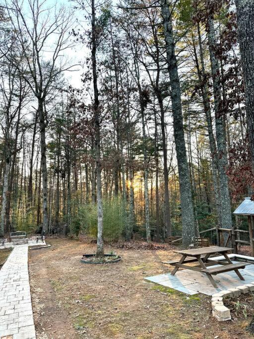 Beautiful & Peaceful Cabin W/ Deck Garden & Fire-Pit Murphy Ngoại thất bức ảnh