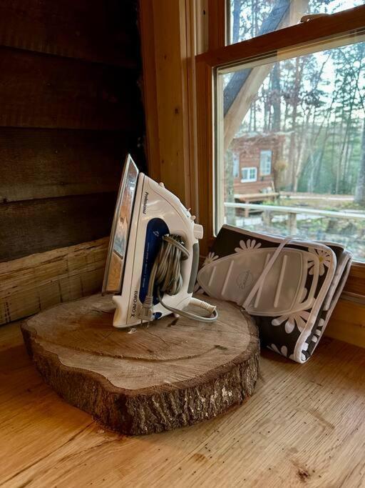 Beautiful & Peaceful Cabin W/ Deck Garden & Fire-Pit Murphy Ngoại thất bức ảnh