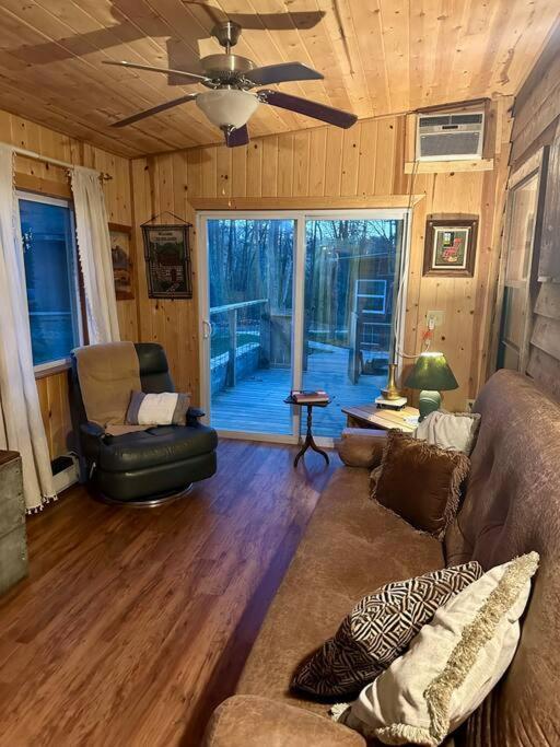 Beautiful & Peaceful Cabin W/ Deck Garden & Fire-Pit Murphy Ngoại thất bức ảnh